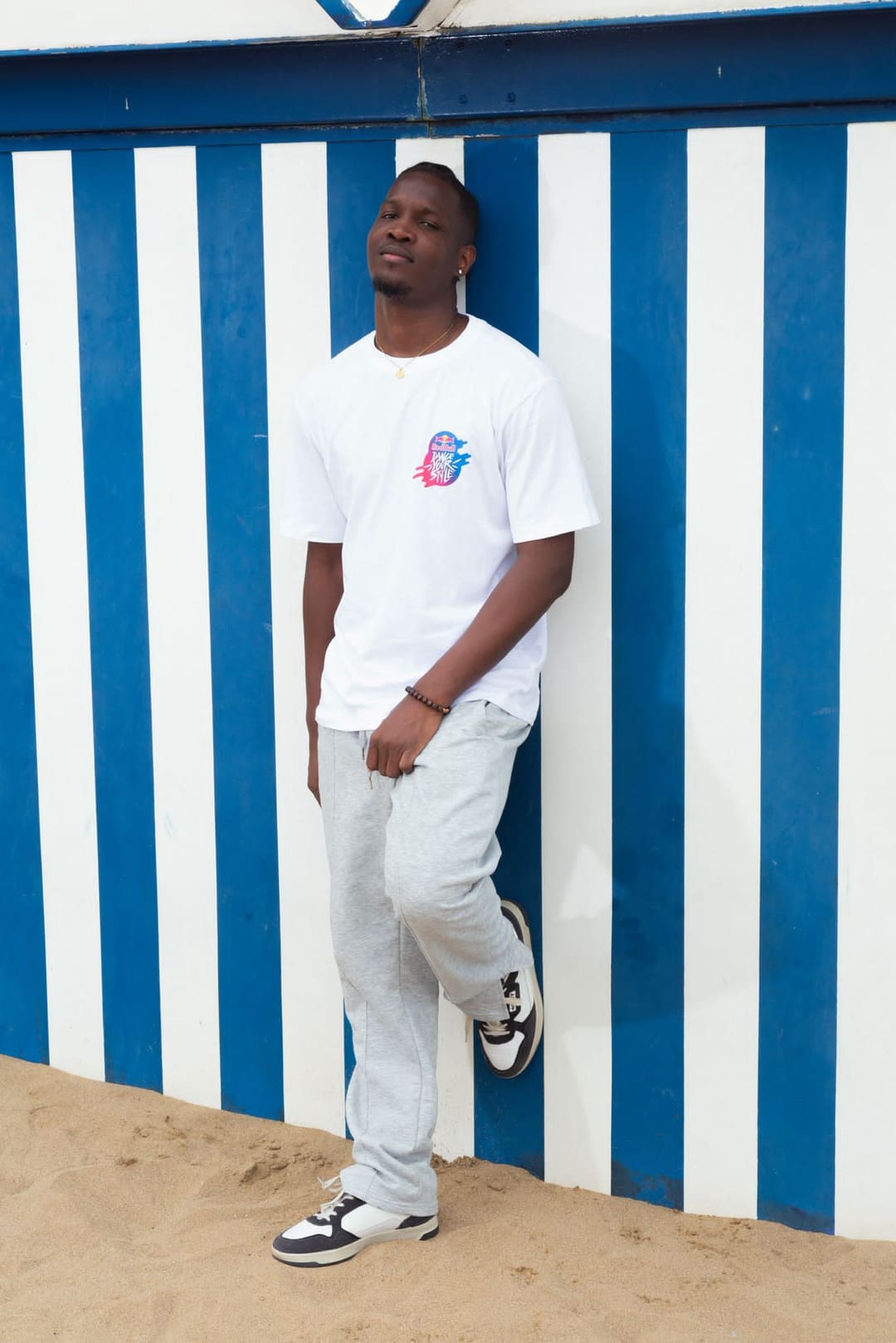 Kenan, docent bij Beafrika Studio Paris